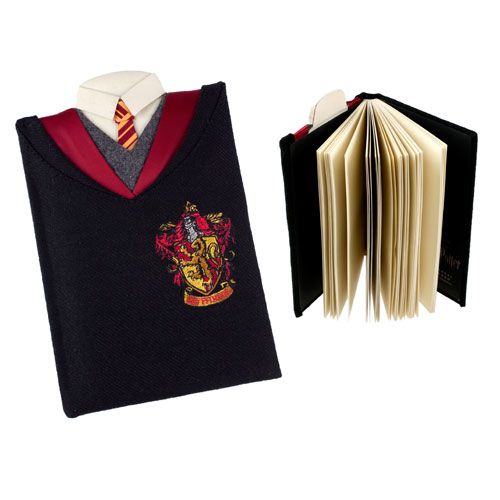 l_OWLPOST_Souvenirs_Stationary_HarryPotter_Souvenirs_GryffindorRobeJournal_1230100.JPG