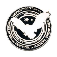 l_PINTRADING_Souvenirs_Pins_HarryPotter_Souvenirs_DepartmentfortheRegulationandControlofMagicalCreaturesPin_1230779.JPG