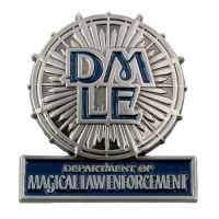 l_PINTRADING_Souvenirs_Pins_HarryPotter_Souvenirs_DepartmentofMagicalLawEnforcementPin_1230783.JPG