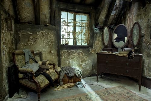 Click to view full size image
==============
batilda-cenarios-scarpotter-4.jpg batilda-cenarios-scarpotter-4.jpg