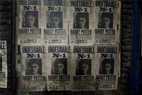 Click to view full size image
==============
indesejavel-cenarios-scarpotter-3.jpg indesejavel-cenarios-scarpotter-3.jpg