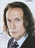 UHPscanmagazinepremiere010.jpg