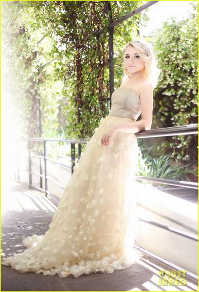 normal_evanna-lynch-just-jared-photo-shoot-01.jpg normal_evanna-lynch-just-jared-photo-shoot-01.jpg