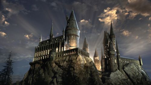 Click to view full size image
==============
Hogwarts_Castle_lights-WWoHP_at_USH.jpg Hogwarts_Castle_lights-WWoHP_at_USH.jpg
