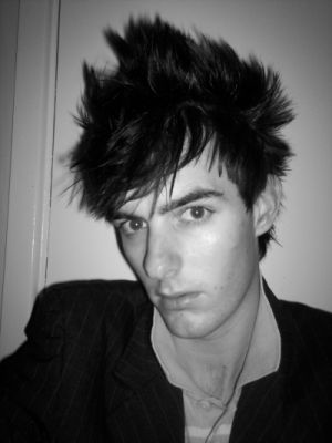 Drew Hartland (Figurante)
