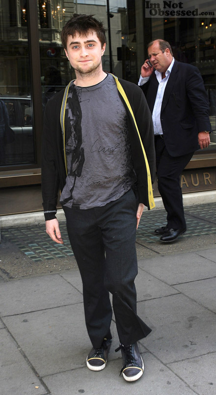 80723w4_radcliffe_d_b_gr_02.JPG