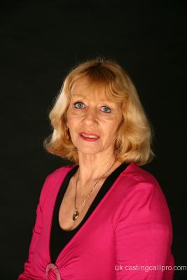Jeanie_Gold.jpg Jeanie_Gold.jpg