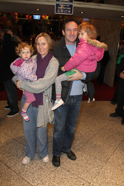 actors_appearances_2007MrMagoriumPremiere_JasonIssacs_003.jpg