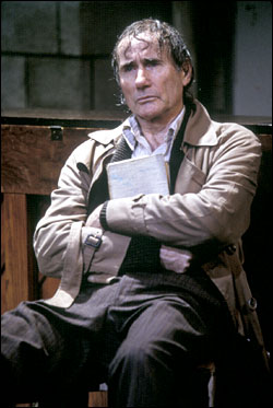 dale_theatre_comedians_2.jpg