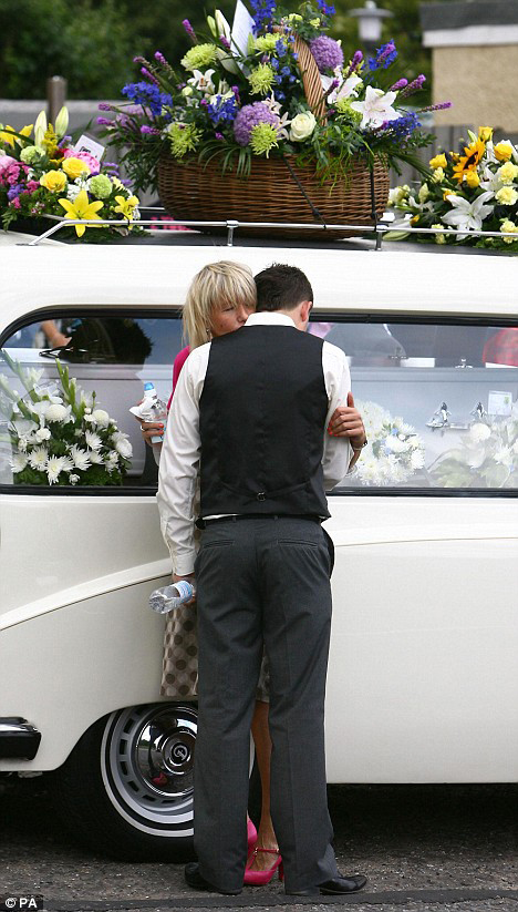 funeral1.jpg