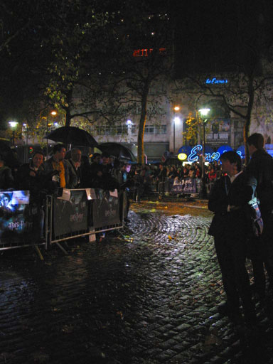 gof_london_drcom_fans_01.jpg
