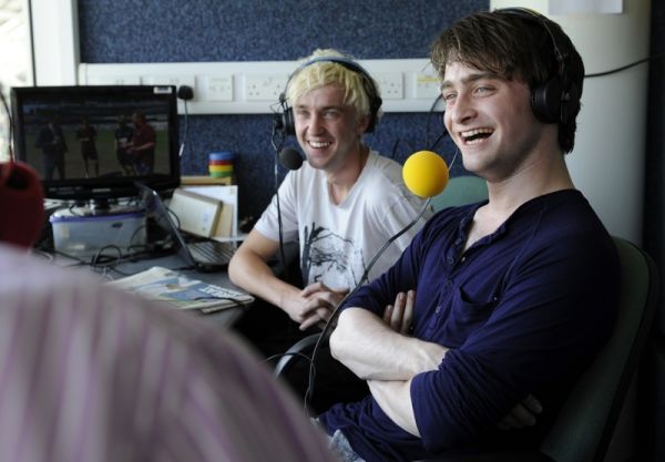 Click to view full size image
==============
dan_tom_radio.jpg dan_tom_radio.jpg