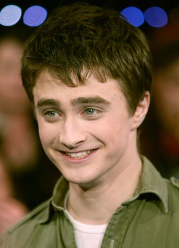 danielradcliffe-trl0_~0.jpg