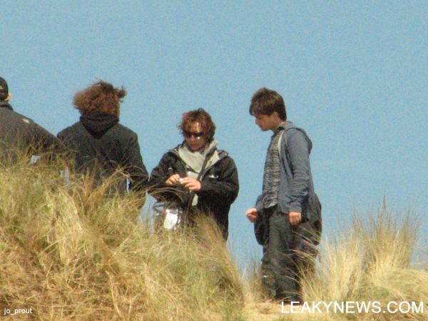 Click to view full size image
==============
dh_onset_shellcottageday1_008.jpg dh_onset_shellcottageday1_008.jpg