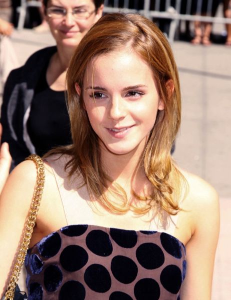 Click to view full size image
==============
emma_(18).jpg emma_(18).jpg