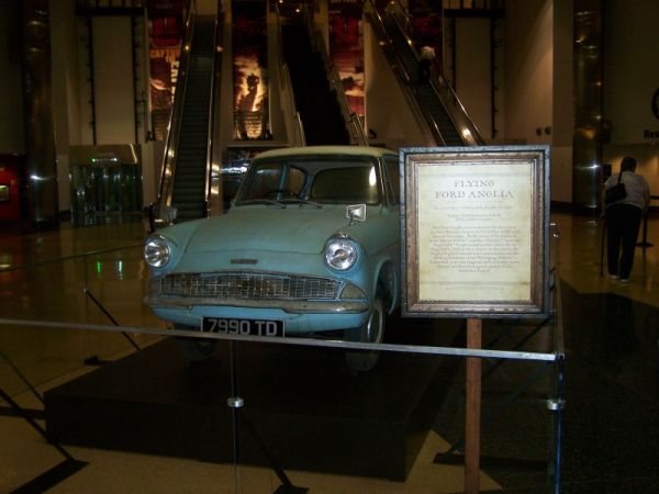 ford-anglia.jpg
