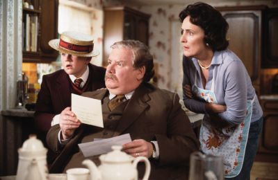 Click to view full size image
==============
still-dursleysletter.jpg still-dursleysletter.jpg